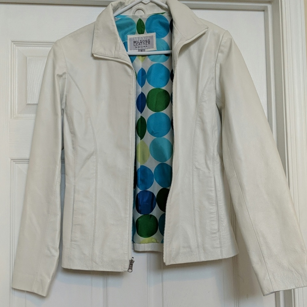 Make offer New wo tags.Wilsons leather Maxima coat